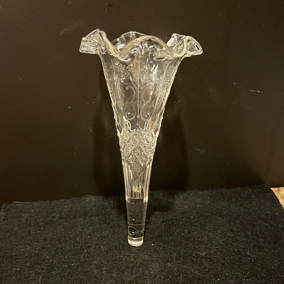 Vintage Automobile Limousine Glass Bud Vase - Picture 13 of 13